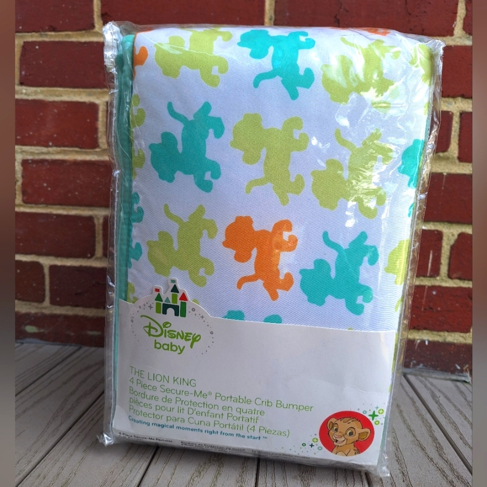 NEW DISNEY Baby LION KING 4pc Secure Me Portable Baby Bumper Crib Decor Set